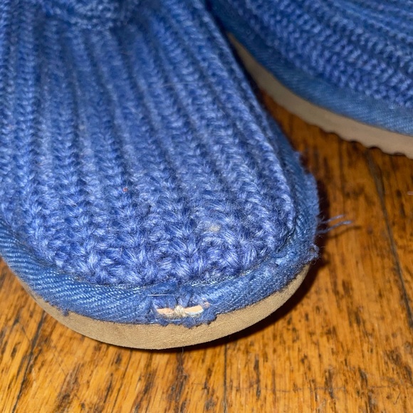 Vintage Ugg Crochet Boots Size 6 - Picture 5 of 12